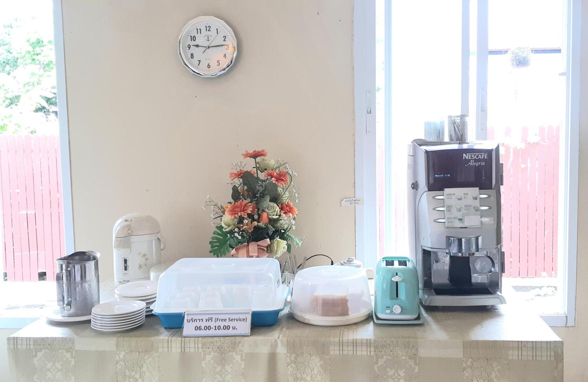 C2 Residence Lampang Dış mekan fotoğraf