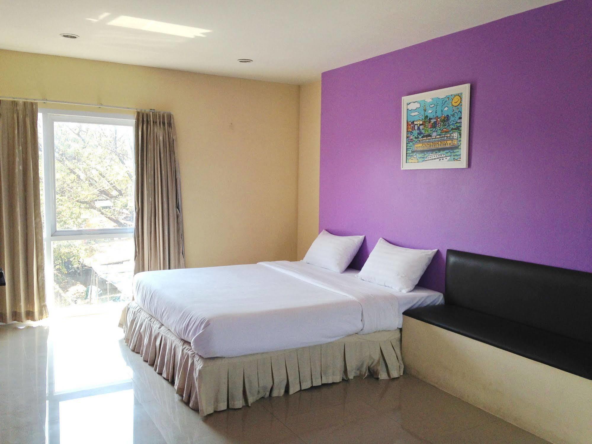 C2 Residence Lampang Dış mekan fotoğraf